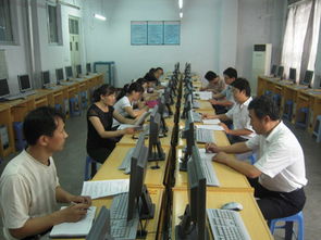 院教学督导与评估处全体成员赴信息工程系检查评估教学工作